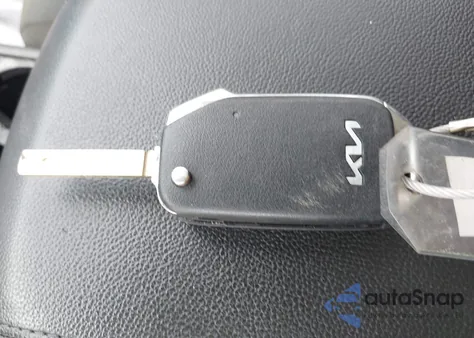 2024 Kia Sportage Lx from USA, damaged, VIN KNDPUCDF6R7283396